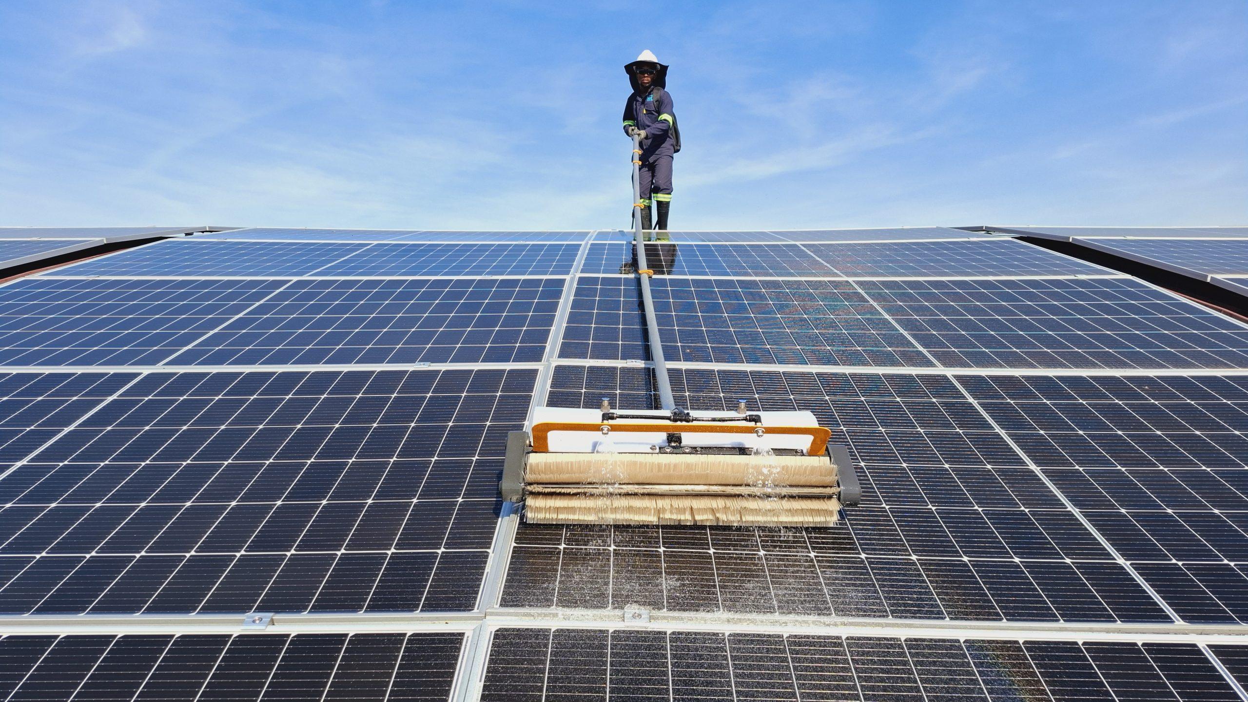 Solar panel cleaning services